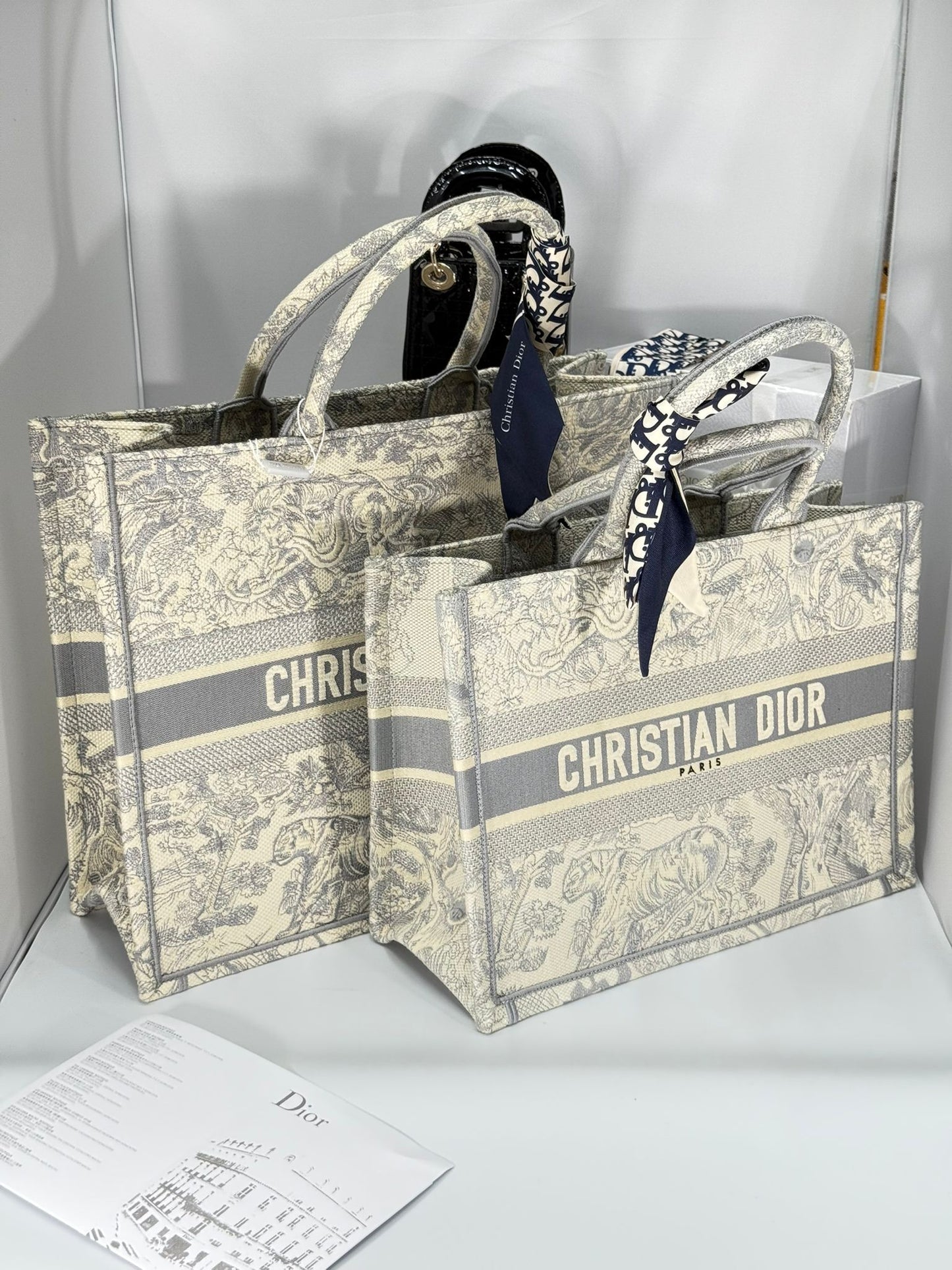 Medium grey/blue canvas bag