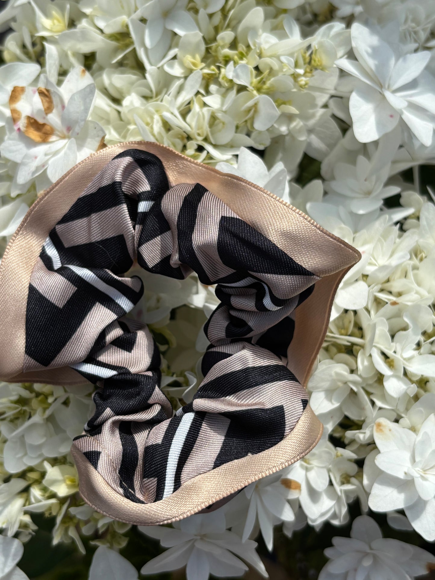 Fashion scrunchie