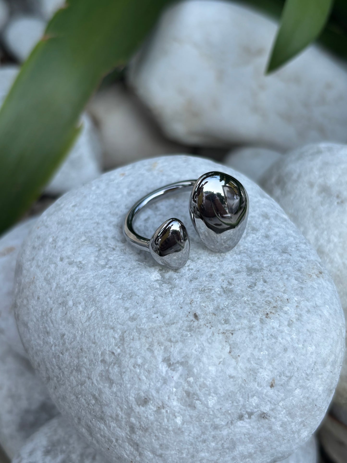 Pebble Ring